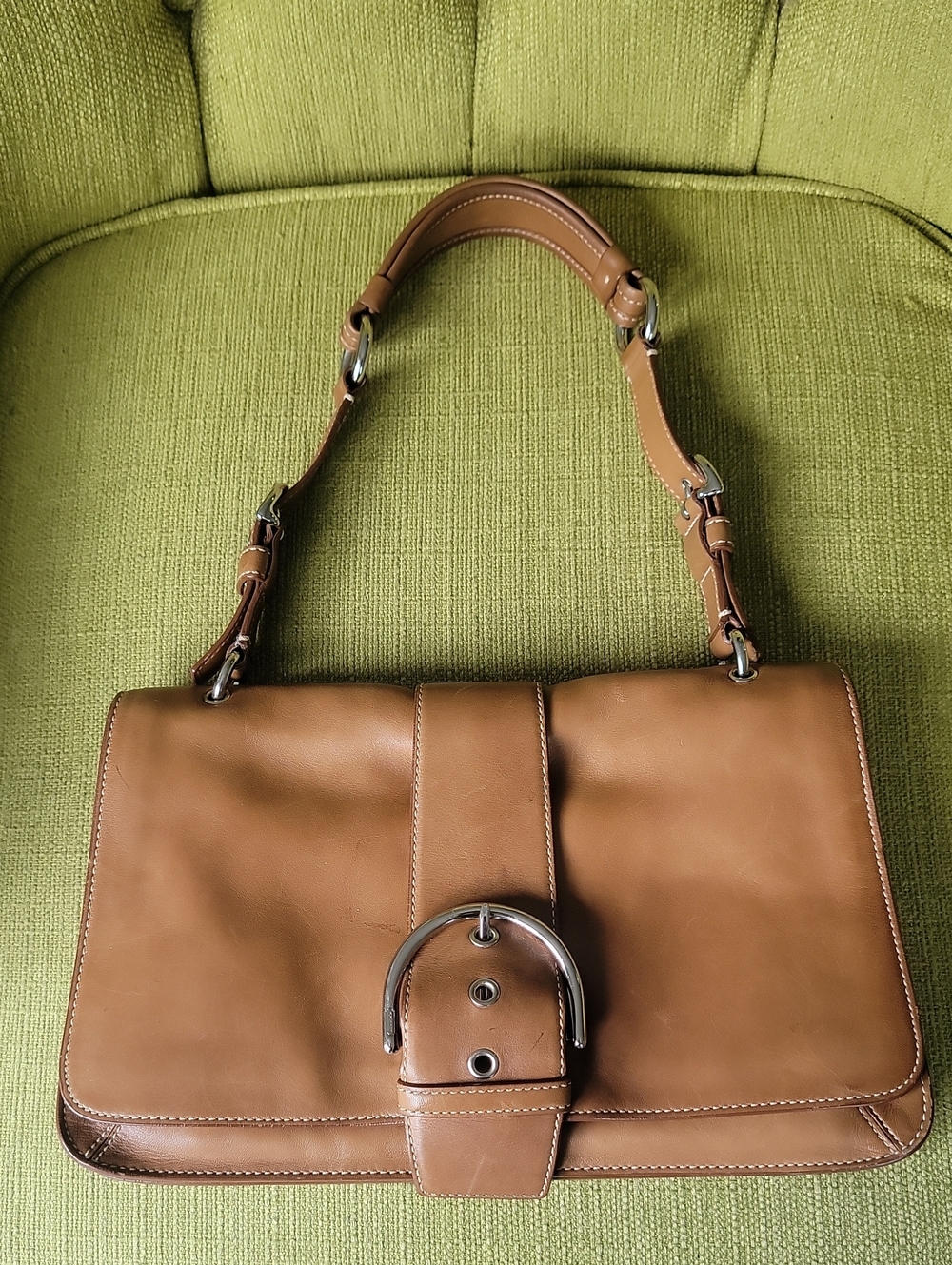Coach Y2K Classic Tan Leather Shoulder Bag